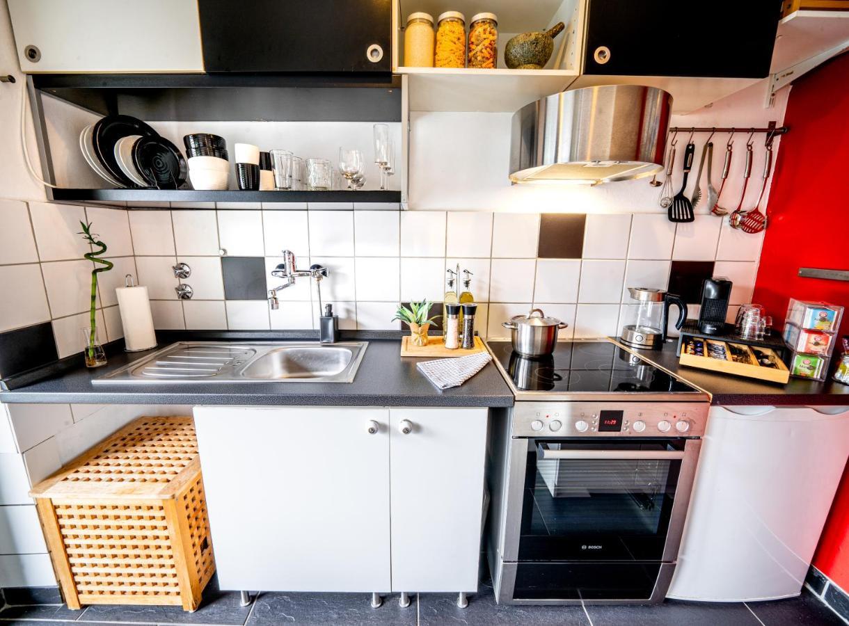 Zentrale & Gemuetliche Wohnung Mit Sonnenbalkon เอสเซน ภายนอก รูปภาพ
